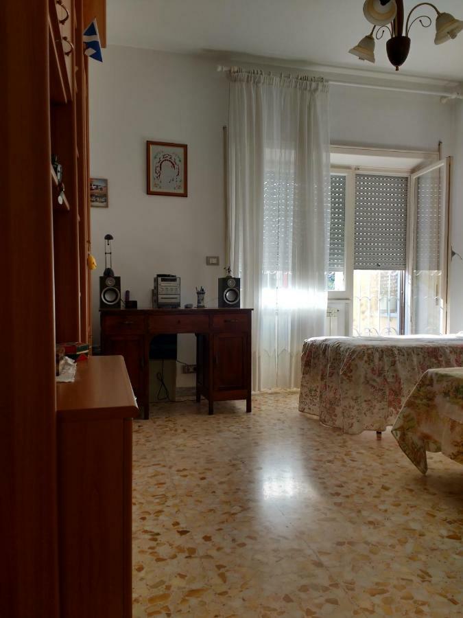 דירות רומא Adrian House מראה חיצוני תמונה